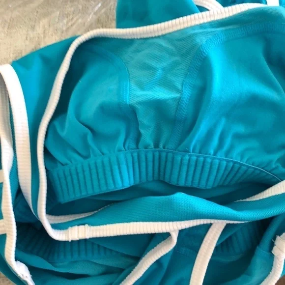 Nike Razorback Tee‎ - Picture 4 of 6